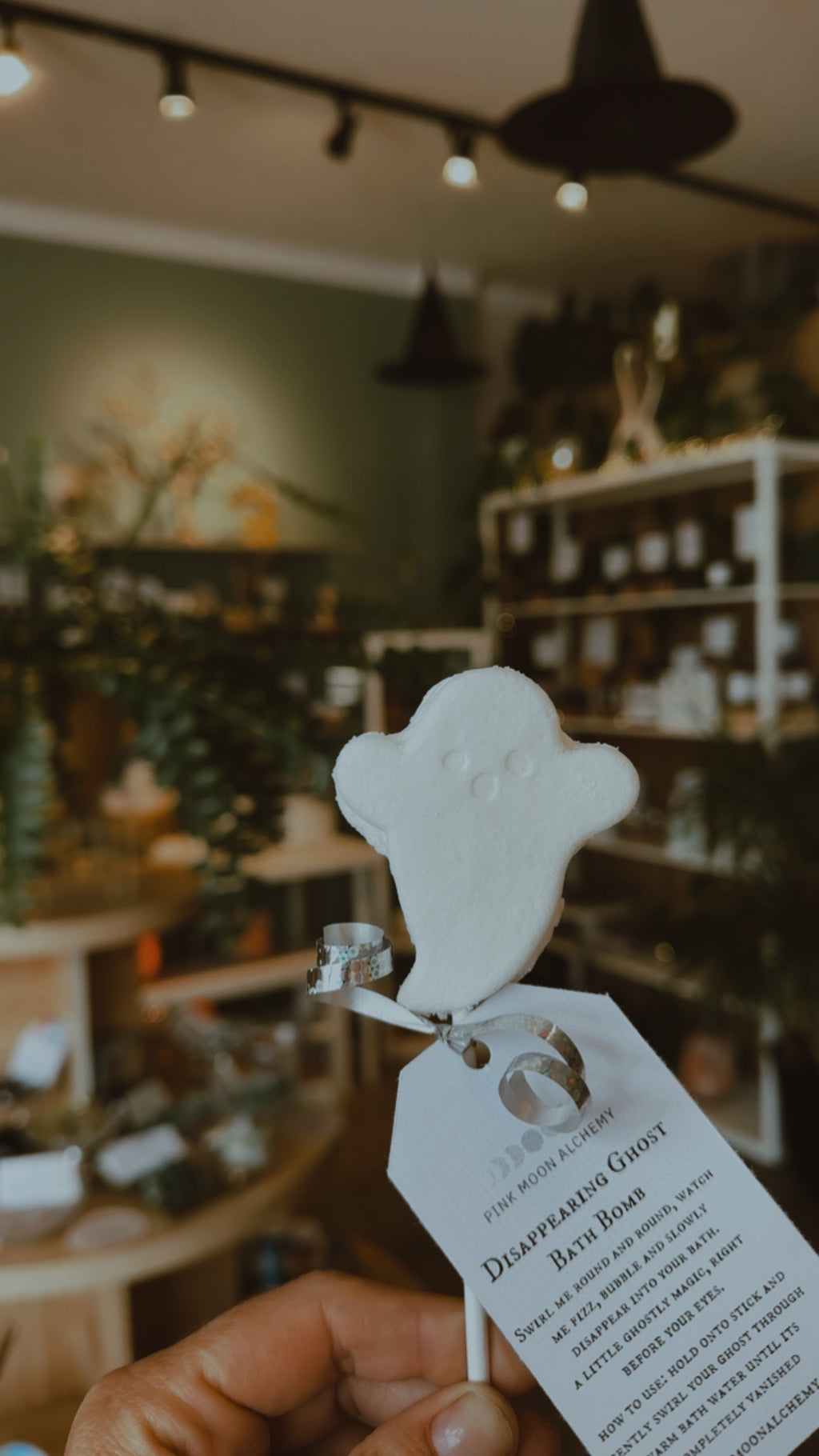 Disappearing Ghost Bath Bomb