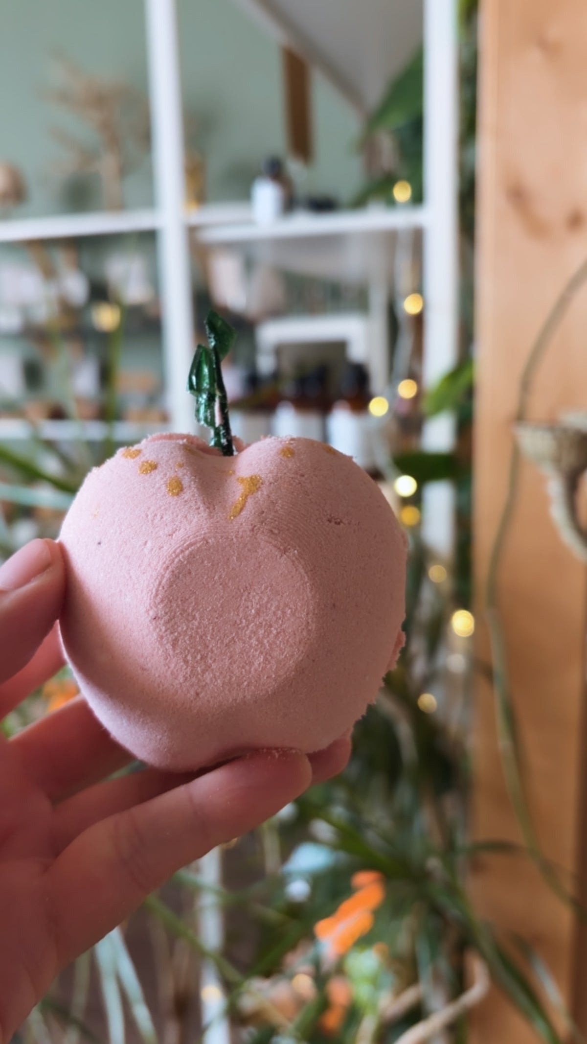 Enchanted Apple Foaming Bath Bomb | Apple, Patchouli & Cardamom