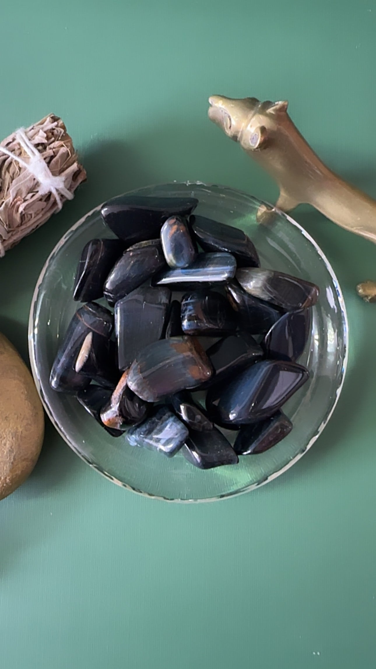 Blue Tiger’s Eye (Hawk’s Eye) Crystal
Calm • Clarity • Stress Relief